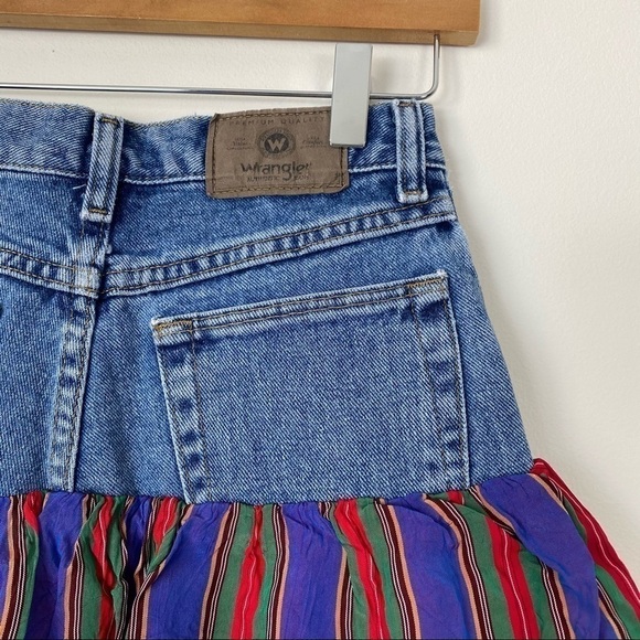 VTG WRANGLER Y2K Recycled Denim Ruffle skirt Tiny Size 23 Stripes Retro - Picture 4 of 6